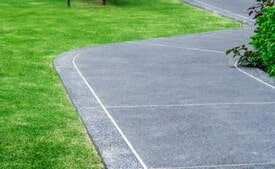 Read more about the article Why DIY Concrete Repair Might Not Be Your Best Bet